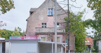 Kołobrzeg, ul. Jedności Narodowej 45, WILLA (gez) (1)