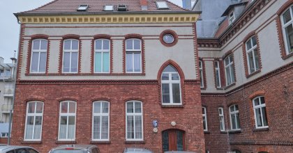Zwycięzców 12-12A, PLEBANIA-SZKOŁA-MOPR (wez) (7)